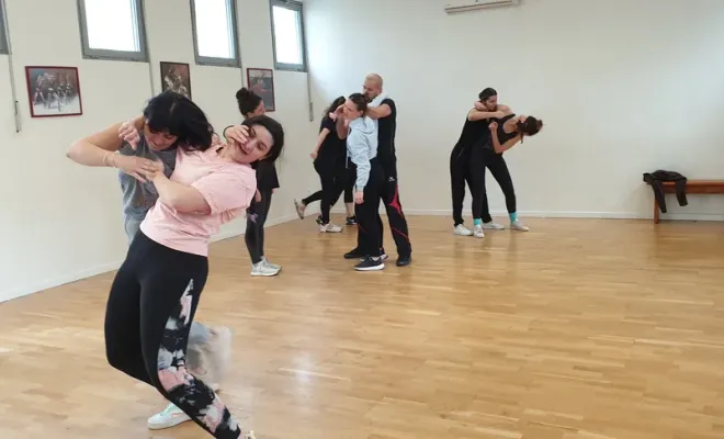 Pourquoi apprendre les femmes ont besoin d'apprendre à se défendre à Lyon ?, Lyon, PWTSRA