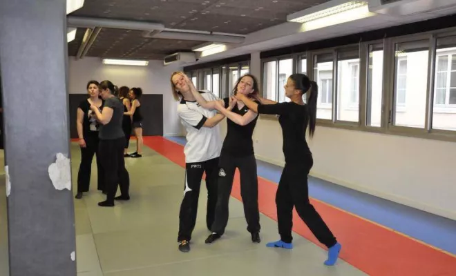 Stage Self Défense Femme Lyon Avril 2016, Lyon, PWTSRA