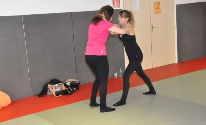 Stage Self Défense Femme Lyon Avril 2016, Lyon, PWTSRA